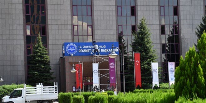 Diyanet İşleri Başkanlığı 9 memur alacak