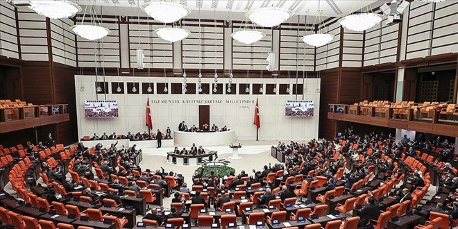 TBMM'de 'Anayasa' havuzu oluşturuluyor! 6 ay şartı uygulanacak