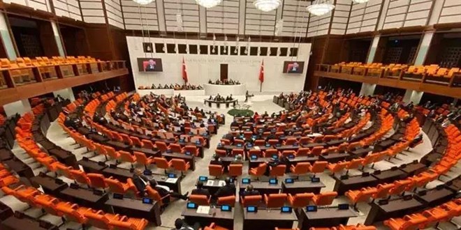 AK Parti, Savunma Sanayi ile ilgili bazı düzenlemeleri TBMM'ye sundu