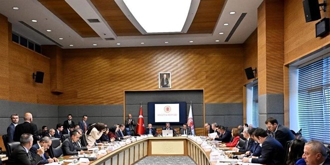 Boşanma davaları için yeni düzenleme: Komisyonda kabul edildi