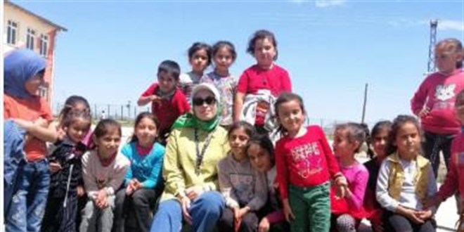 Öğretmen ikizler! Aynı puanı alıp aynı şehre atandılar