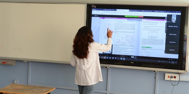 Akademide eğitim alacak öğretmen adaylarına verilecek tutar netleşti