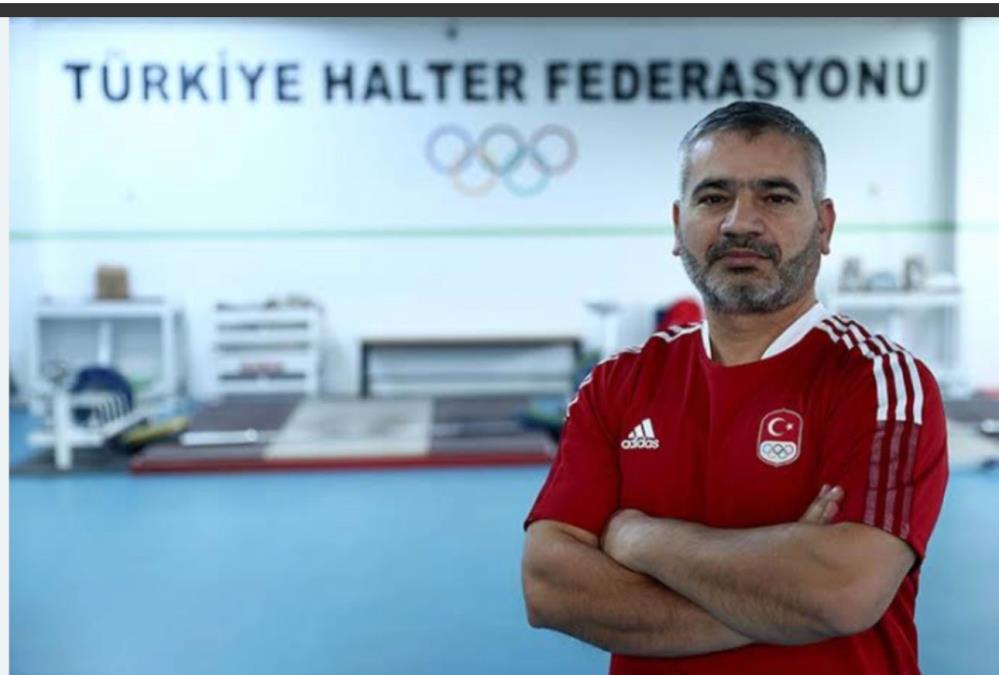 Beden Eğitimi Öğretmenine, Moldova'da milli görev