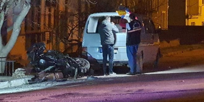 Motosiklet Kazası: Matematik Öğretmeni Vefat Etti