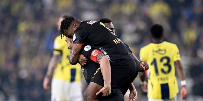 Fenerbahçe, Kayserispor karşısında 90+4'te yıkıldı