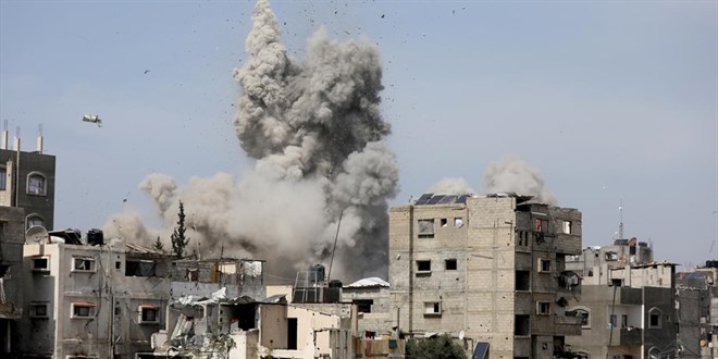 İsrail'in Gazze'ye saldırılarında can kaybı 52 bin 418'e yükseldi