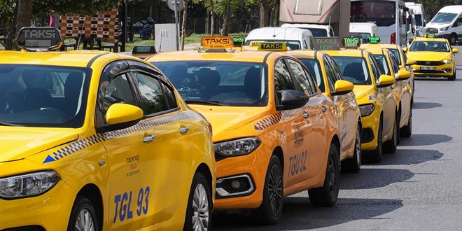 Tüm taksilere takılacak: Taksilerde yeni dönem başlıyor!