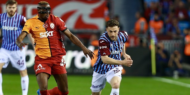 Galatasaray zorlu deplasmanda 3 puanı rahat aldı