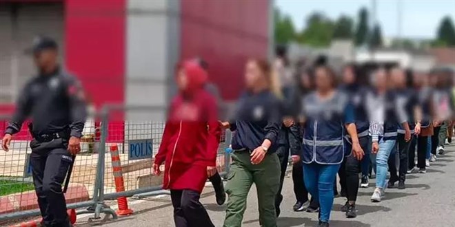 FETÖ ikna ettiği öğrenciyi 'cemaat', edemediğini ise 'hayat' olarak adlandırmış