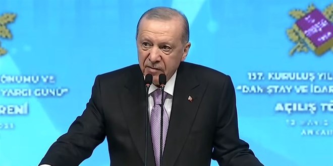 Erdoğan: Kimse yargı mercilerine parmak sallayamaz
