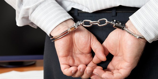 İzmir merkezli DEAŞ operasyonu: 10 gözaltı