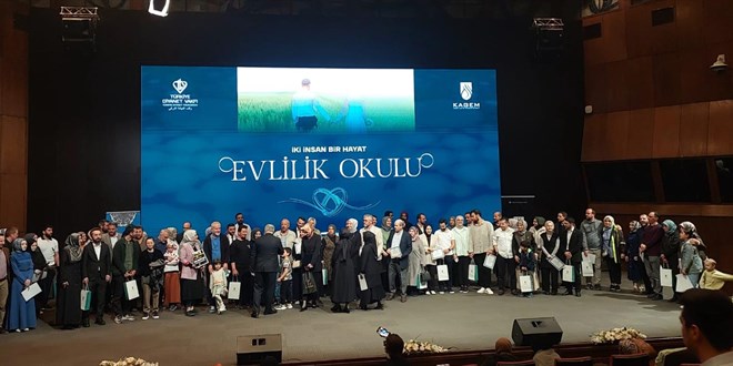 Beş haftalık evlilik okulu programı tamamlandı