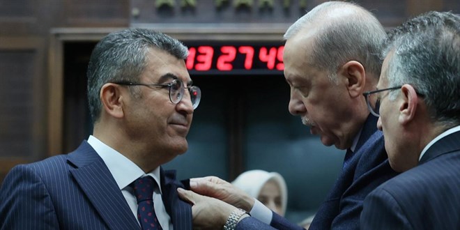 'Erdoğan, rozet taktığı vekili tanımadı' iddiası yalanlandı