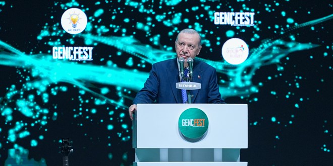 Erdoğan: Cumhur İttifakı tam bir dayanışma içinde terörü bitiriyor