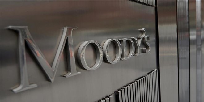 Moody's, ABD'nin kredi notunu düşürdü