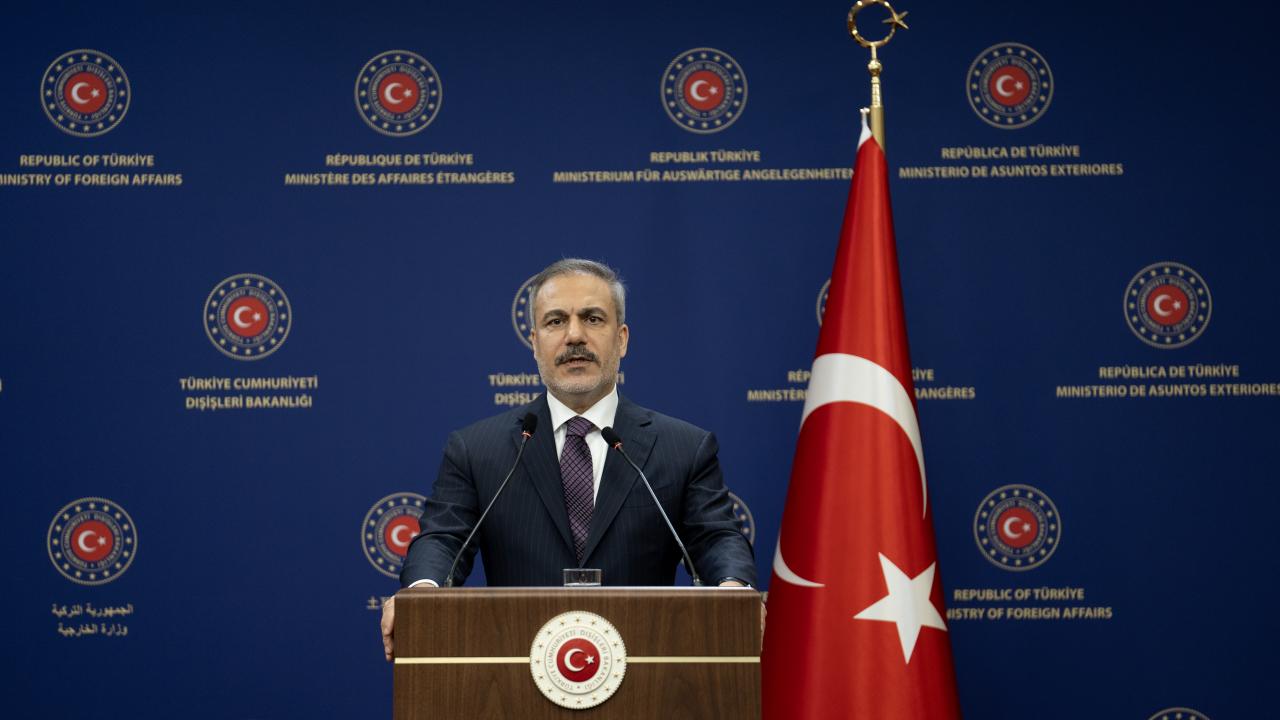 Hakan Fidan Sırbistan'a Resmi Ziyaret Gerçekleştirecek