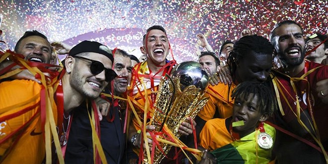Galatasaray, şampiyonluk kutlamasının tarihi açıkladı
