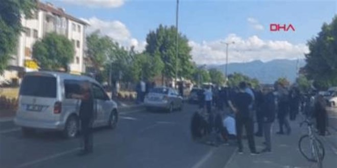 Motosiklet Kazasında Babaanne ve Torunu Hayatını Kaybetti