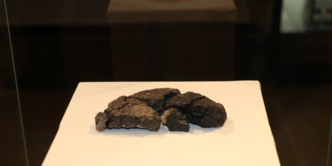 Eskişehir'de Tarihi Keşif: 5 Bin Yıllık Ekmek Bulundu!