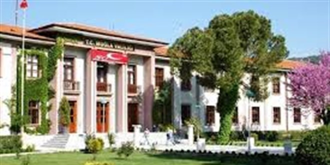 Küçük yaştaki çocuğun barda dans etmesine adli soruşturma