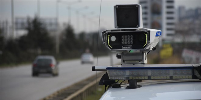 Yüz Tanıma ve Radar Sistemleriyle Otoyollarda Etkin Trafik Denetimi