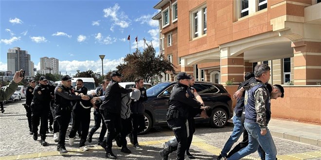 SIM karttan yola çıkan özel ekip bahis şebekesini çökertti