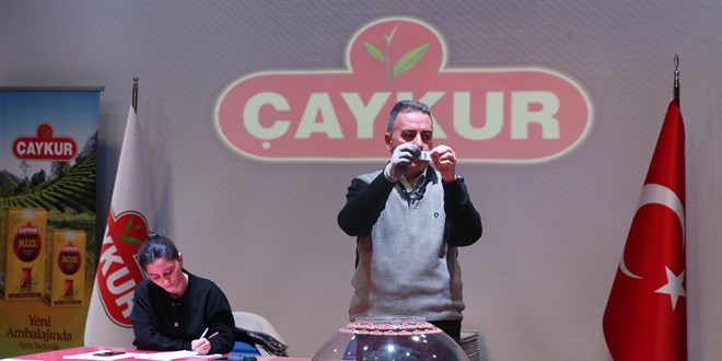 ÇAYKUR'a alınacak 1500 mevsimlik işçi için kura çekildi