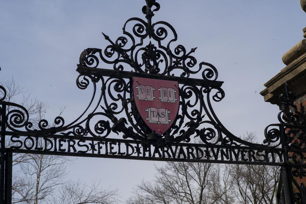 Harvard Üniversitesi'nin yabancı öğrenci kabulü yasaklandı