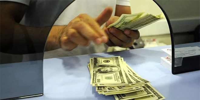 Dolar 39 TL'yi Geçti