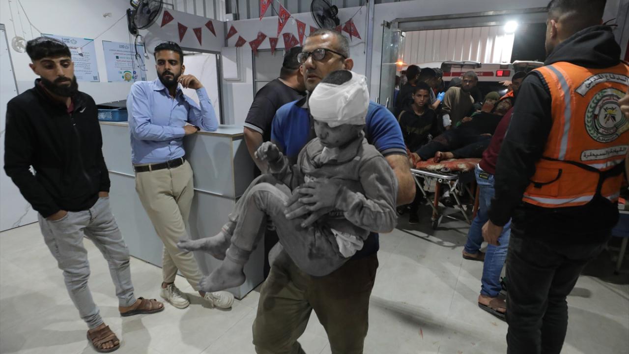 İsrail'in Gazze'ye saldırılarında can kaybı 53 bin 822'ye çıktı