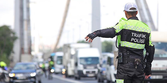 Teklif TBMM'de: Trafik Cezaları Sil Baştan Değişiyor!