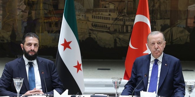 Erdoğan: Türkiye, Suriye'nin Yanında Olmaya Devam Edecek