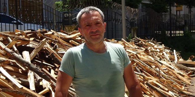 49 Yaşında Odun Kırarak Aylık 80 Bin TL Kazanıyor!