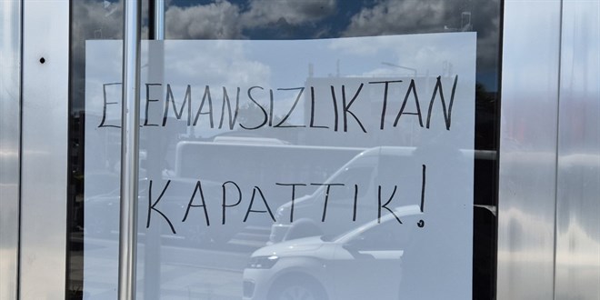 Elemansızlığa Dayanamadı: 58 Yıllık Köfteci Kepenk İndirdi