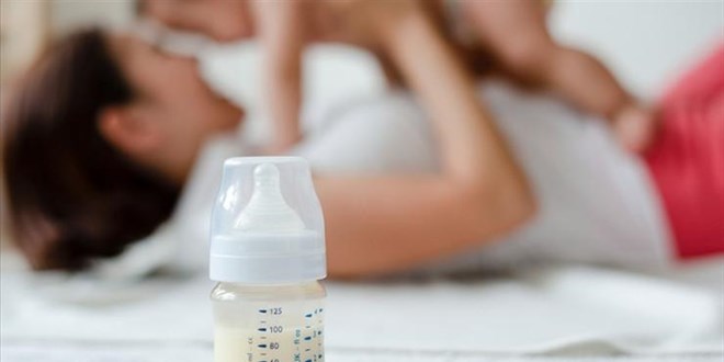 Ticaret Bakanlığı'ndan Anne Sütü Satışına Yasak!