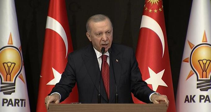 Erdoğan: Belediyelerdeki sorunlara neşter vurmanın vakti geldi