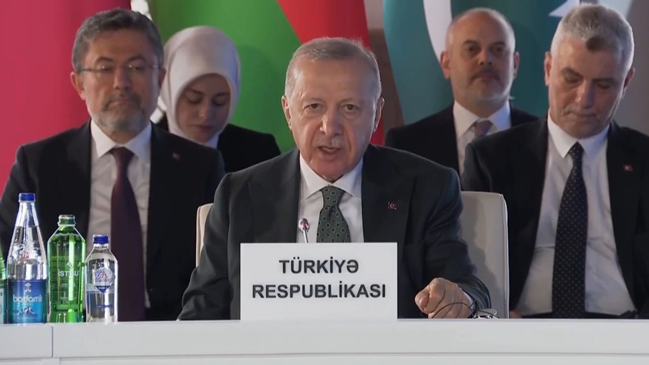 Erdoğan: Türkiye, Azerbaycan ve Pakistan Bağlarını Güçlendiriyor