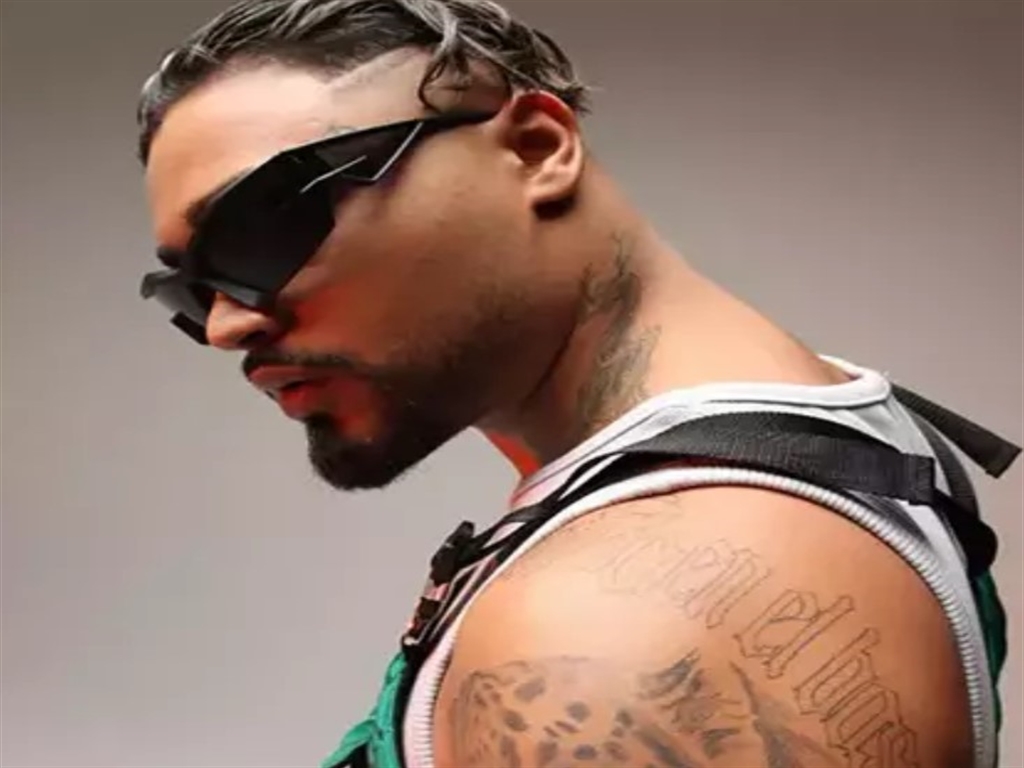 Rap şarkıcısı LvBel C5 tahliye edildi